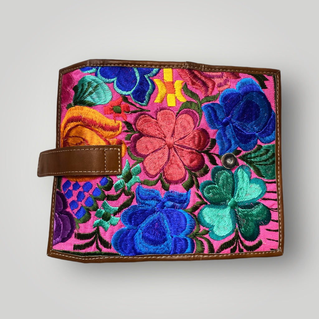 Exquisite leather wallet featuring a stunning floral embroidery design