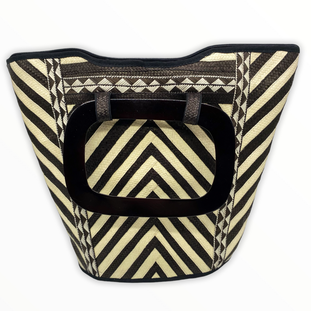 Ethically Made Palm Leaf Tote Bag with Unique Pattern, Sustainable Fashion