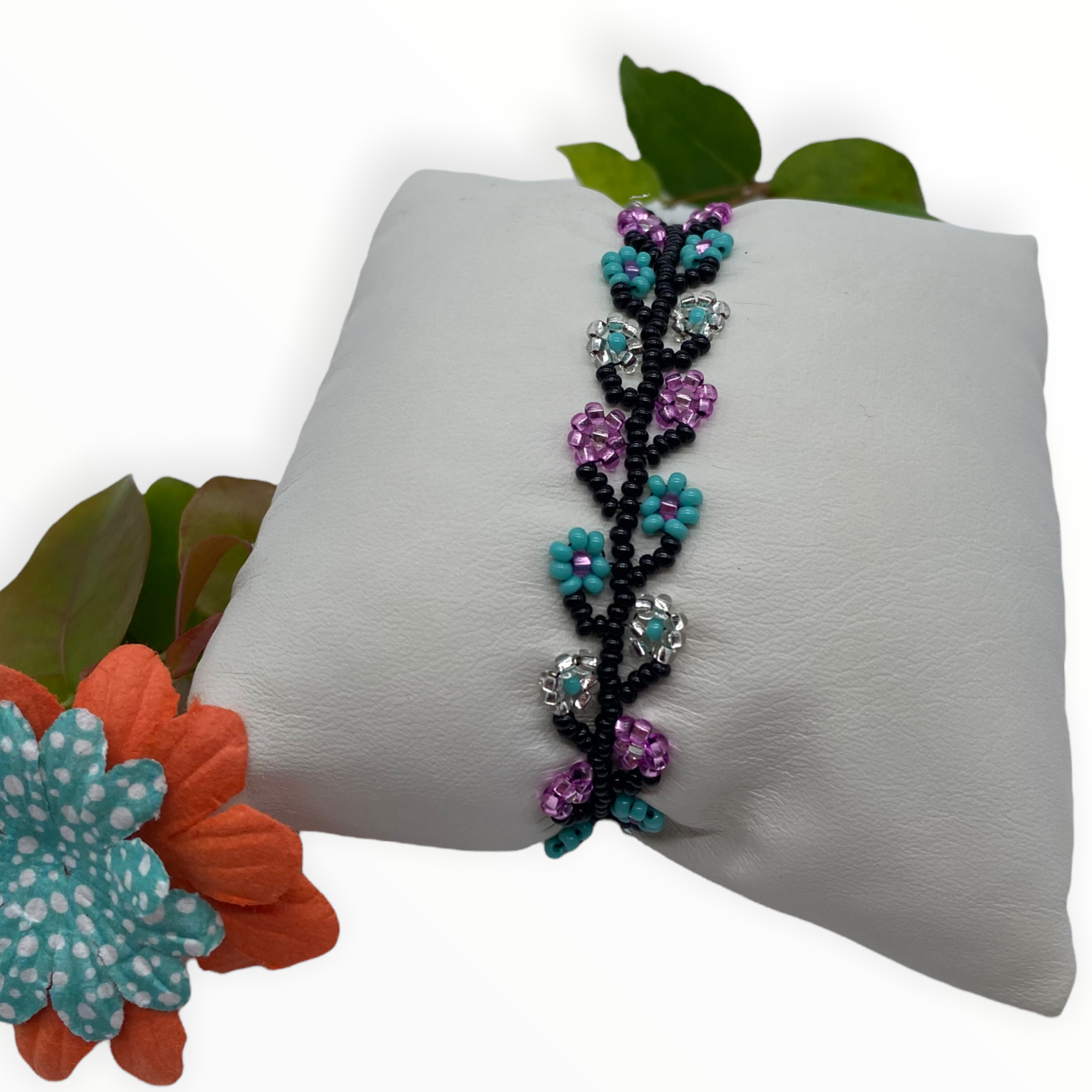 Beaded Flower Bracelet: Choose your Color! – Lucia's World Emporium